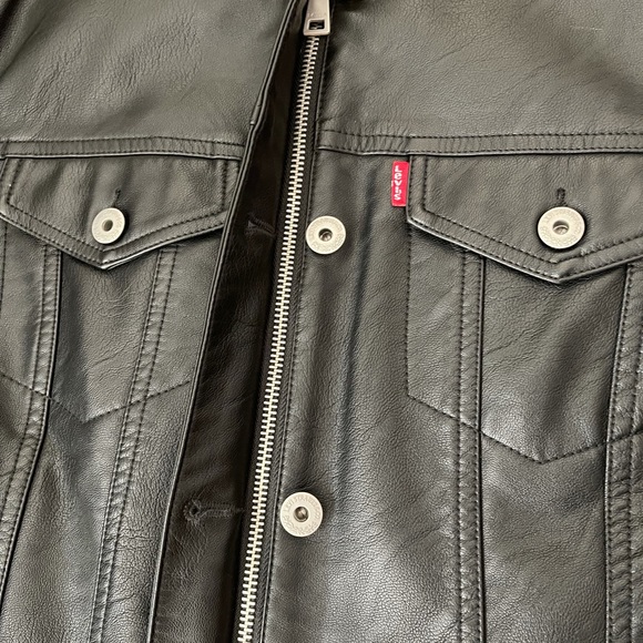 Levi’s faux leather collarless jacket - Picture 5 of 13
